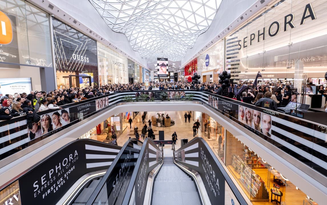 CenterCheck enables our clients to identify emerging trends, understand consumer behavior, and make data-driven decisions to capitalize on the return of malls.